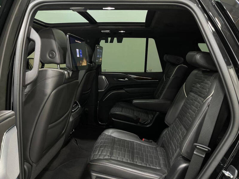 2022 Cadillac Escalade Sport Platinum