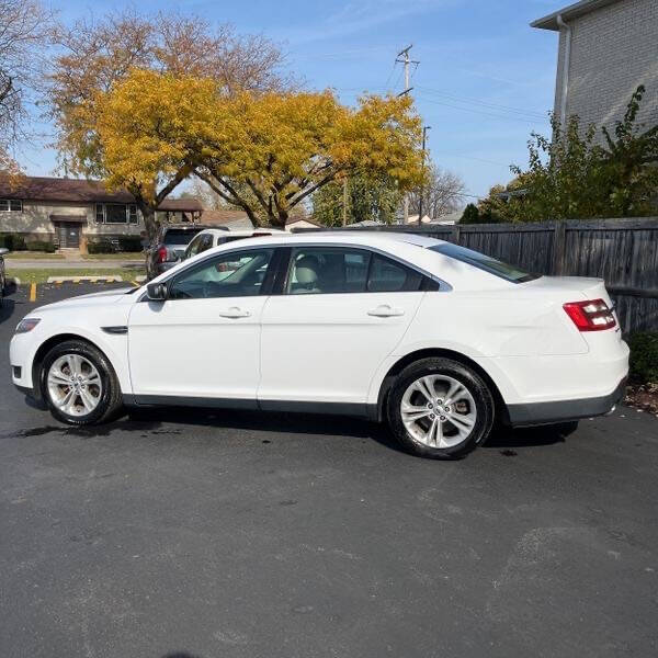 2016 Ford Taurus for sale at Green Light Auto in Bridgeton, NJ