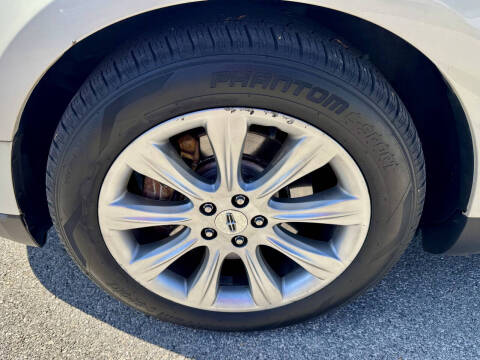 2013 Lincoln MKT EcoBoost