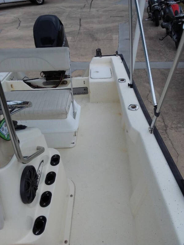 2013 Key Largo 180 Center Console
