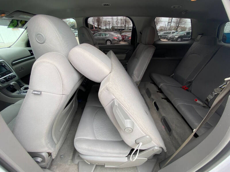 2016 GMC Acadia SLE-1