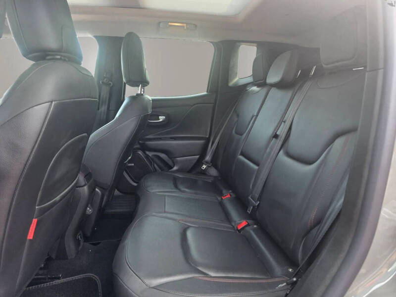 2021 Jeep Renegade Trailhawk