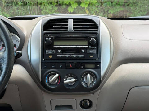 2005 Toyota RAV4