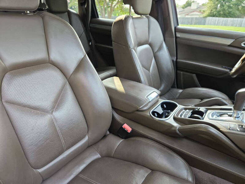 2011 Porsche Cayenne Tiptronic