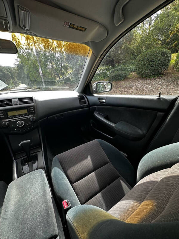 2004 Honda Accord EX w/Leather
