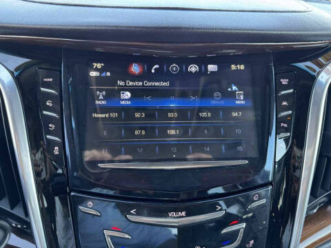 2020 Cadillac Escalade Luxury