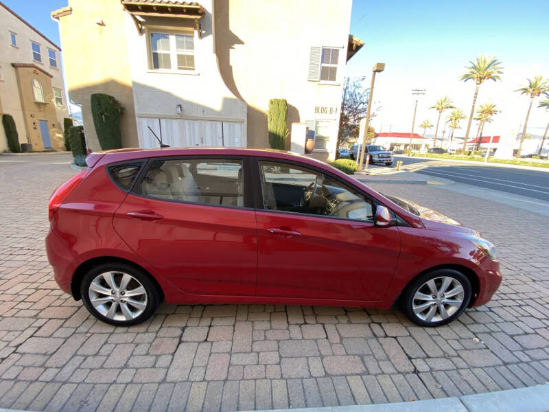 2013 Hyundai Accent SE