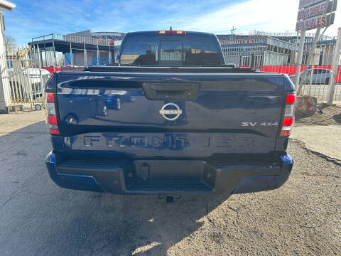 2022 Nissan Frontier SV
