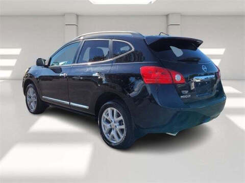 2013 Nissan Rogue SV w/SL Package