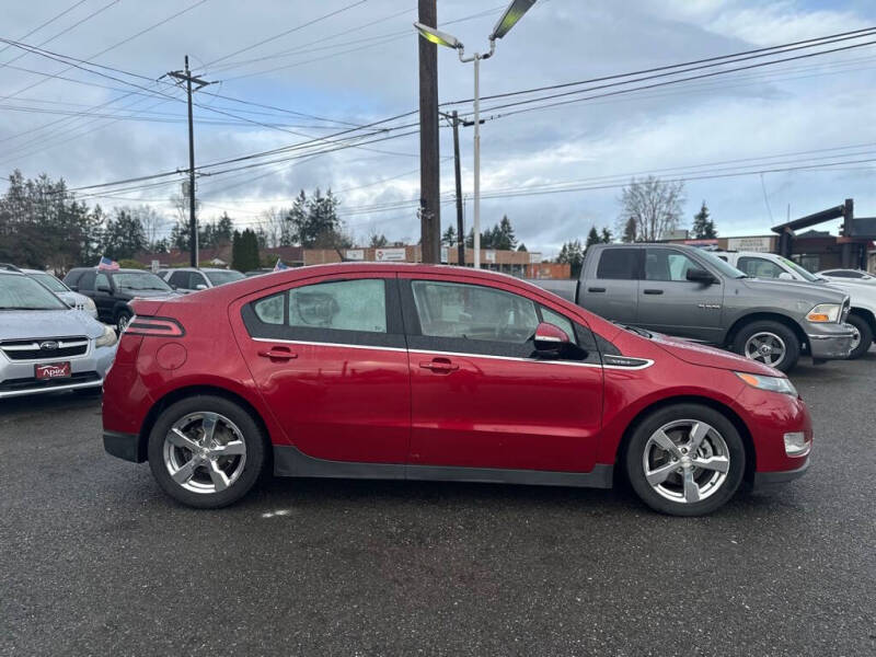 2013 Chevrolet Volt Premium