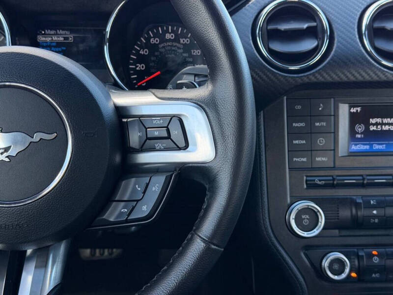 2015 Ford Mustang V6