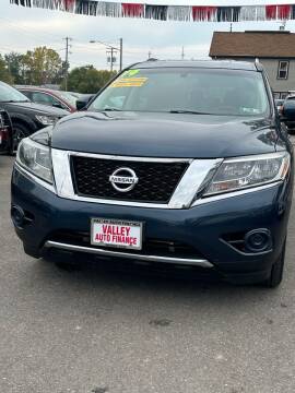 2014 Nissan Pathfinder for sale at Valley Auto Finance in Warren OH