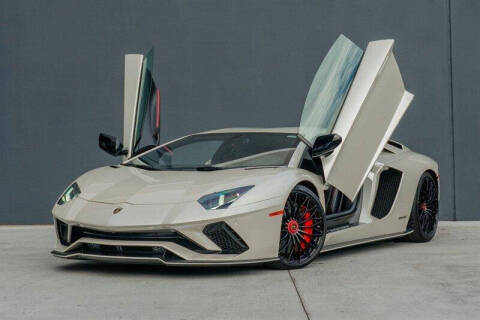 2017 Lamborghini Aventador LP 740-4 S