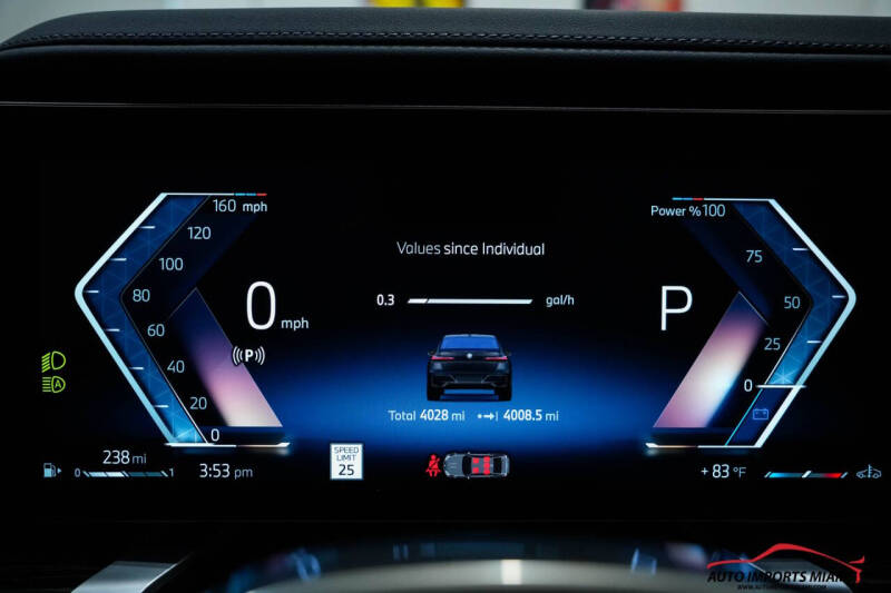 2025 BMW 7 Series 740i