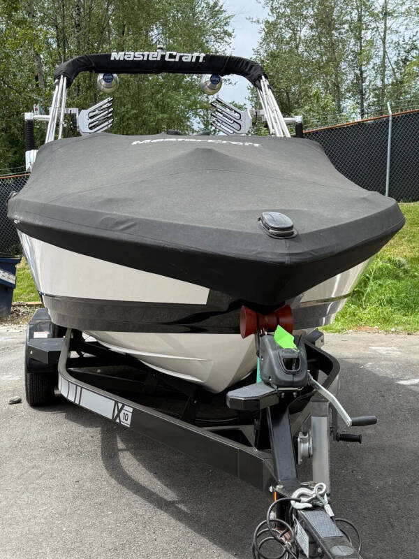 2014 MasterCraft X10