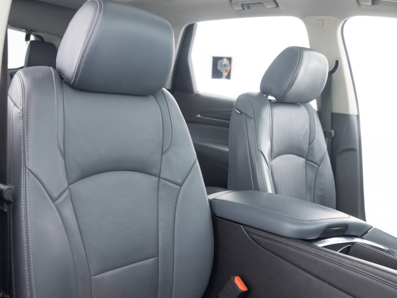 Used Car 2018 Buick Enclave  Essence 4x4 4dr Crossover For Sale Under $15,000 In Coal City, Illinois