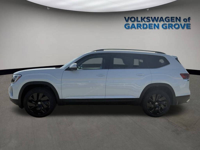 2026 Volkswagen Atlas SE