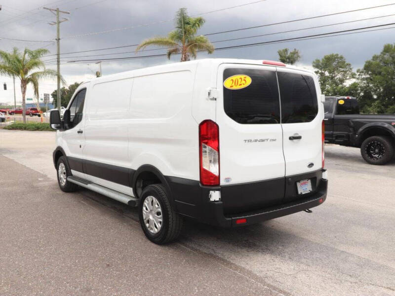 2025 Ford Transit