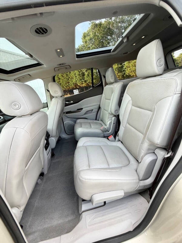 2017 GMC Acadia SLT-1