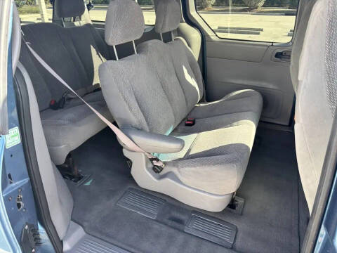 2002 Ford Windstar LX