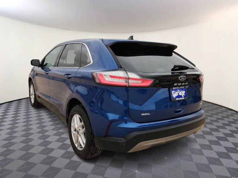 2022 Ford Edge SEL
