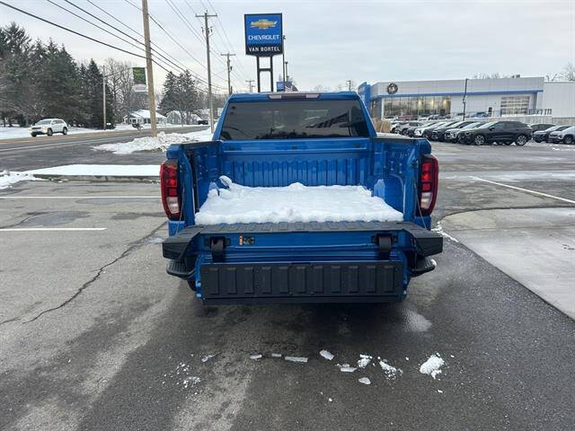2022 GMC Sierra 1500 Elevation Standard