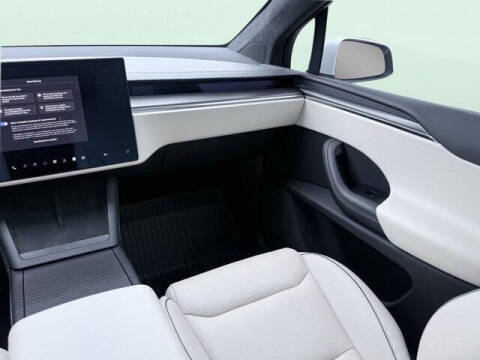2023 Tesla Model X Plaid