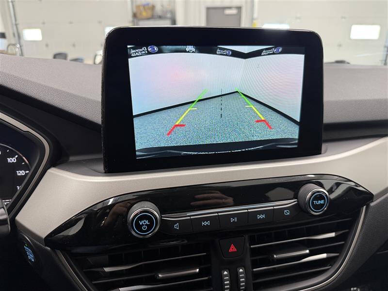 2022 Ford Escape Hybrid SE