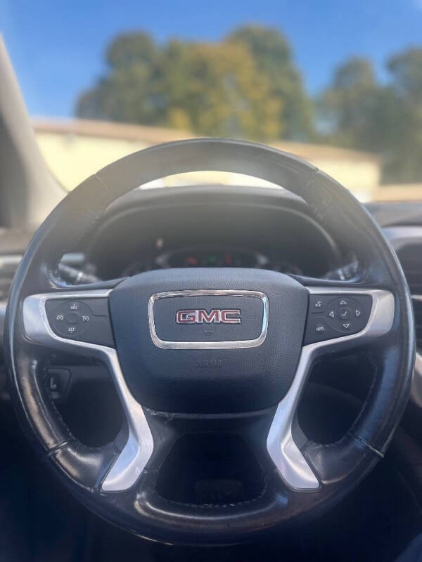 2019 GMC Acadia SLT-1