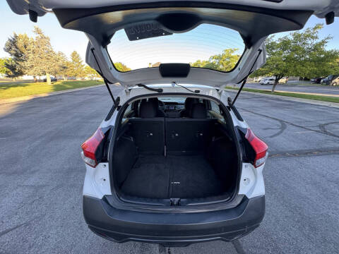 2018 Nissan Kicks S