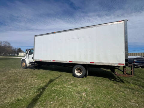 2005 Freightliner M2 106