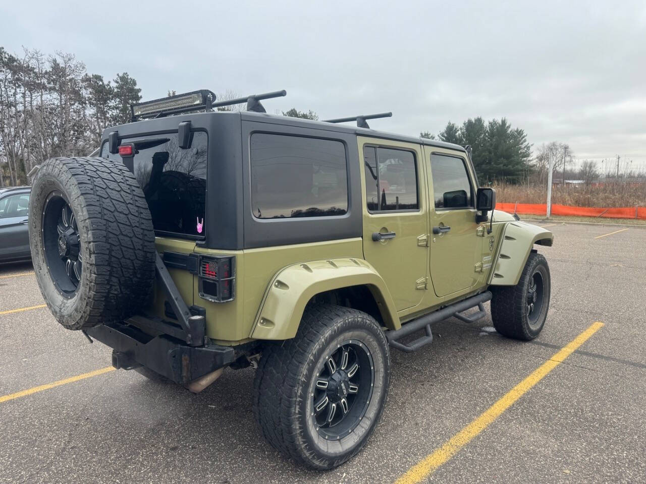 2013 Jeep Wrangler Unlimited for sale at LUXURY IMPORTS AUTO SALES INC in Ham Lake, MN