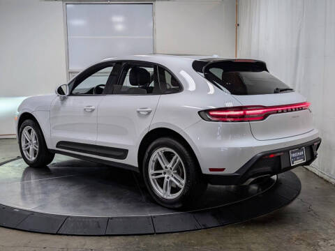 2025 Porsche Macan