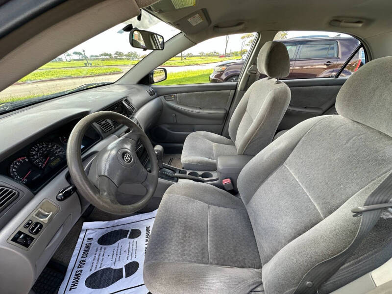 2004 Toyota Corolla CE