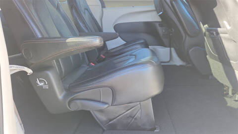 2020 Chrysler Pacifica Touring L Plus