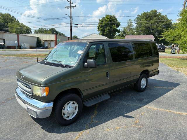 2002 Ford E-Series