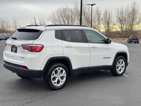 2024 Jeep Compass Latitude
