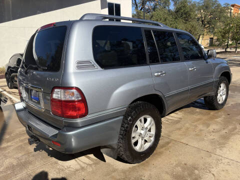 2004 Lexus LX 470