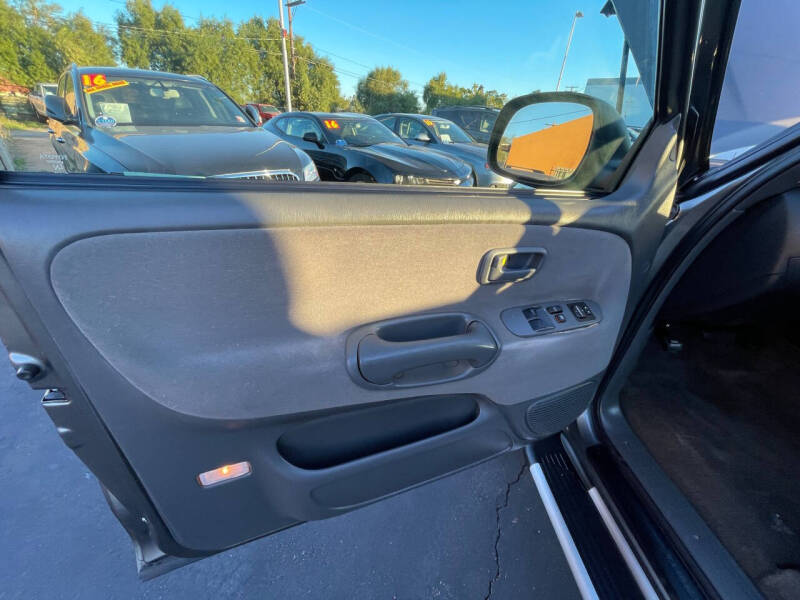 2005 Toyota Tundra SR5