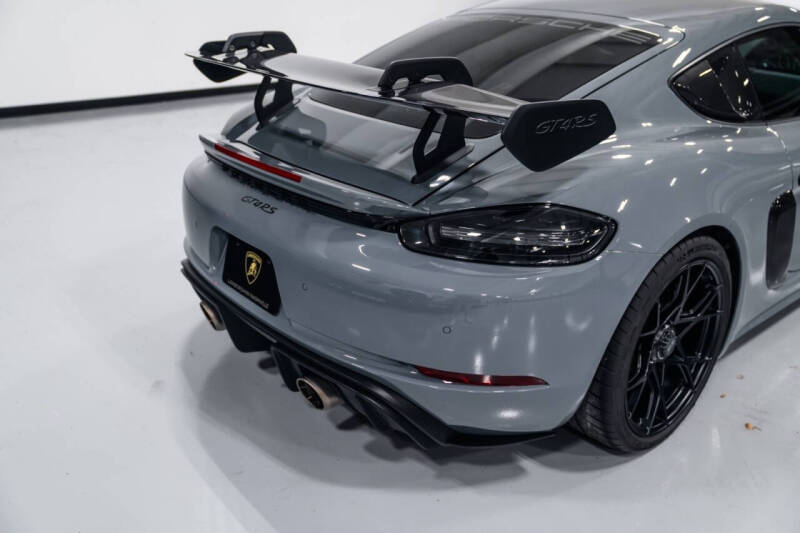 2025 Porsche 718 Cayman GT4 RS