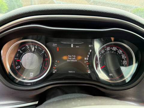 2016 Dodge Challenger 392 HEMI Scat Pack Shaker