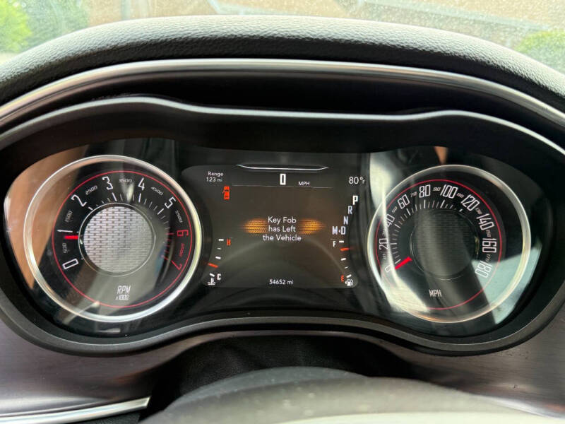 2016 Dodge Challenger 392 HEMI Scat Pack Shaker