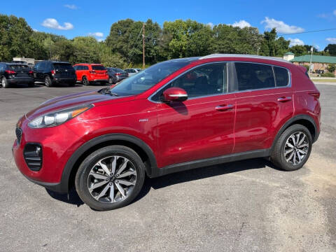 2017 Kia Sportage for sale at Modern Automotive in Spartanburg SC