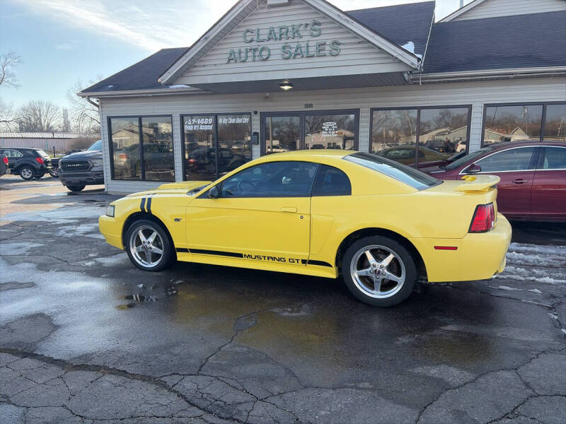 2001 Ford Mustang GT Deluxe's photo