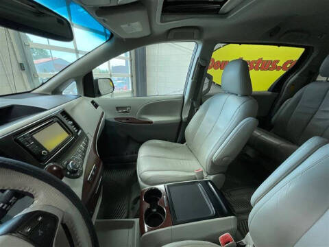 2014 Toyota Sienna