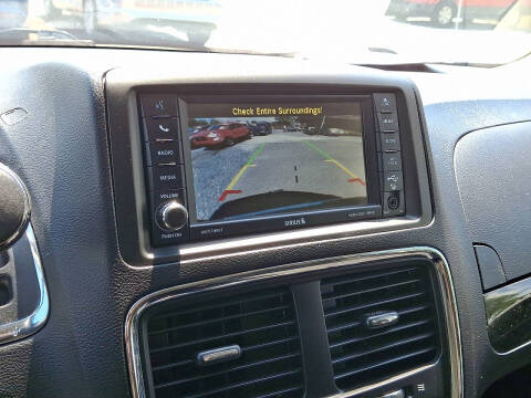 2017 Dodge Grand Caravan SE