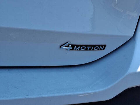 2025 Volkswagen Tiguan SE 4Motion