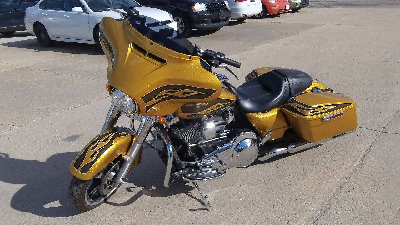2016 Harley-Davidson FLHXS Street Glide
