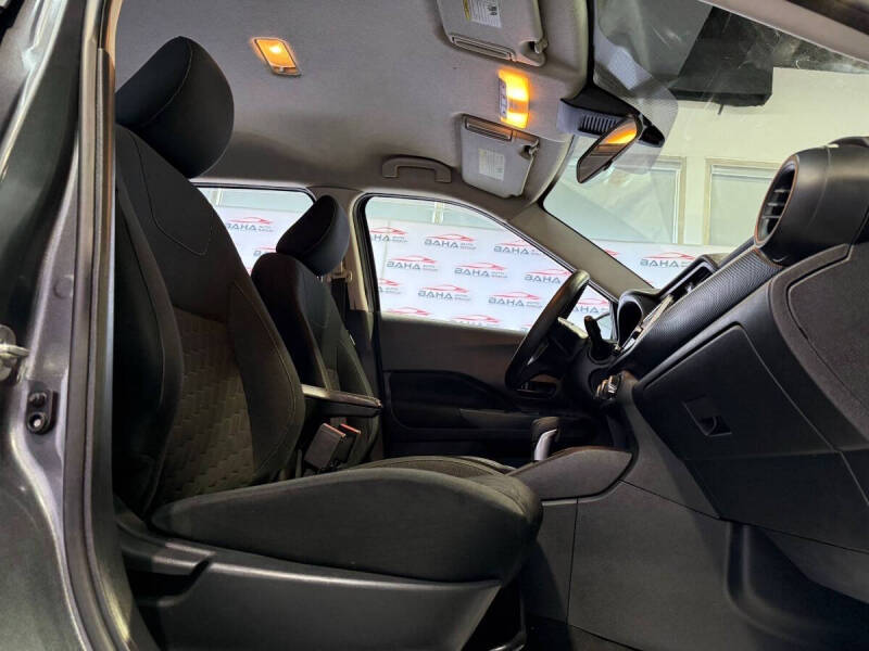 2021 Nissan Kicks S