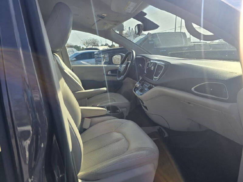 2018 Chrysler Pacifica Touring L